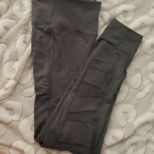 Avia leggings, size M.